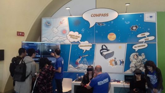 Visitors of the COMPASS stand at the EU OpenDay